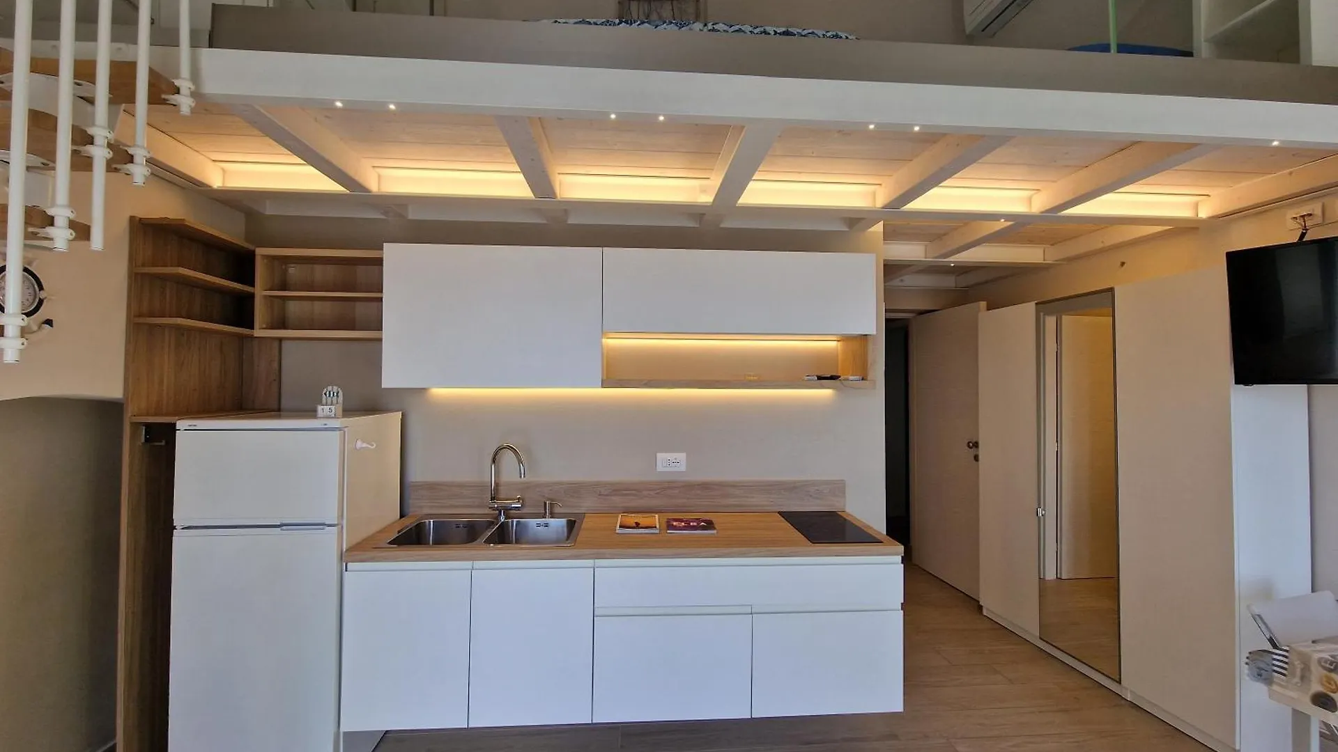 Villa Residenza Rio Marina De Luxe 0*,